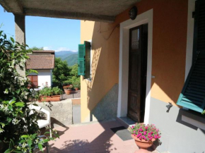  Hilltop Holiday Home in Sesta Godano with Balcony Parking  Сеста-Годано